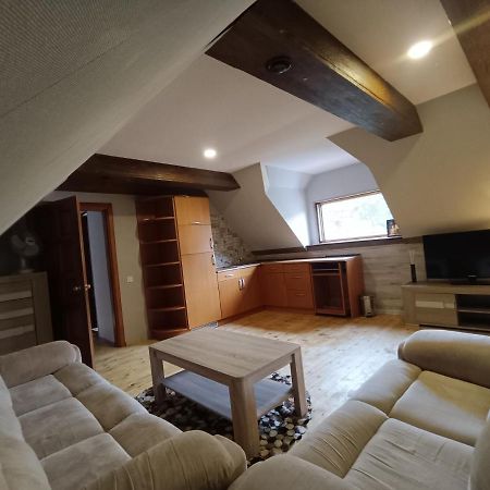 Surf Apartments In Melnrage Κλαϊπέντα Εξωτερικό φωτογραφία