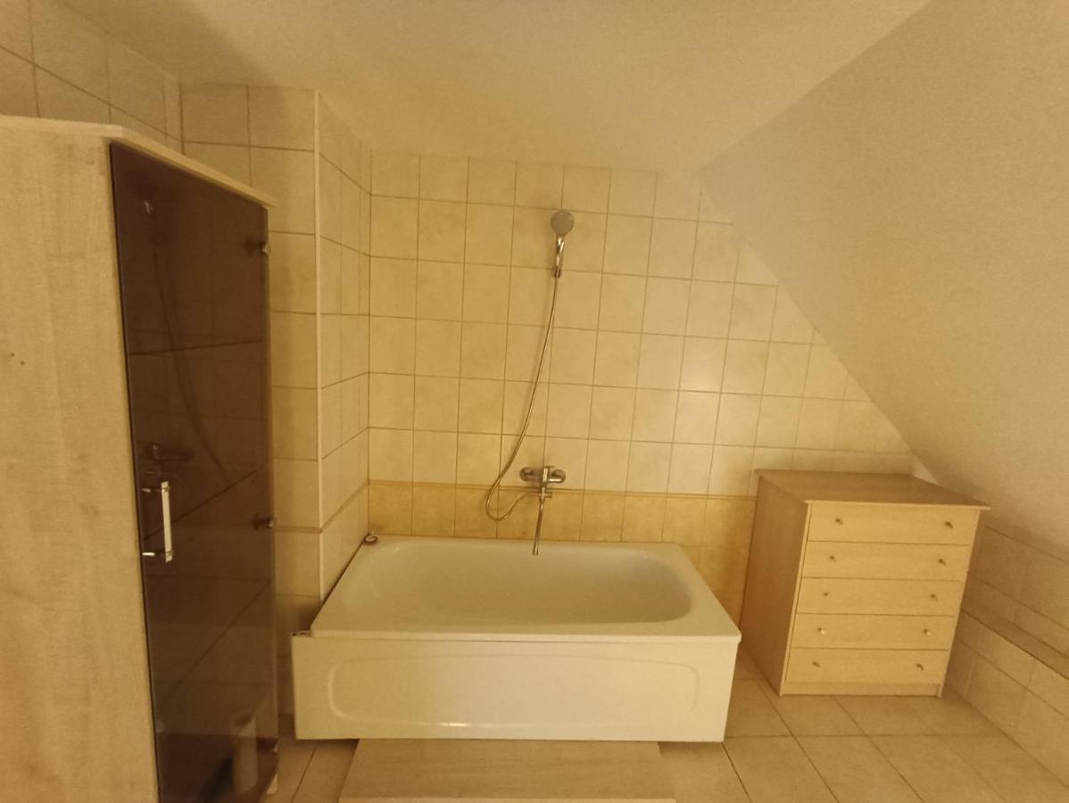 Surf Apartments In Melnrage Κλαϊπέντα Εξωτερικό φωτογραφία