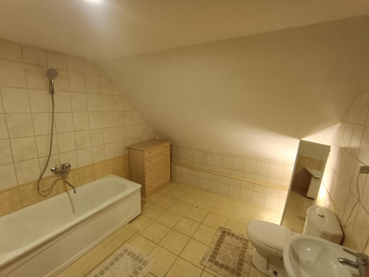 Surf Apartments In Melnrage Κλαϊπέντα Εξωτερικό φωτογραφία